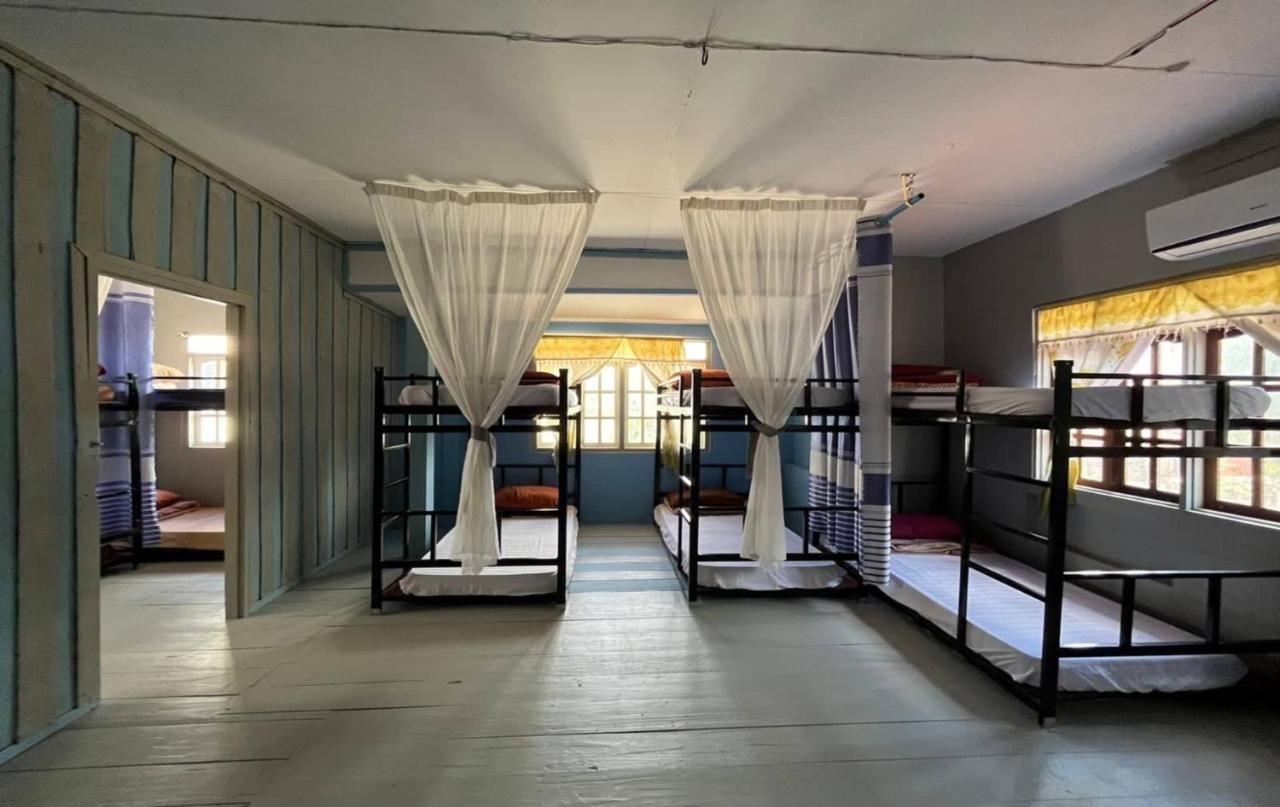 Vang Vieng Queen'S- Mountain View Hotel Dış mekan fotoğraf