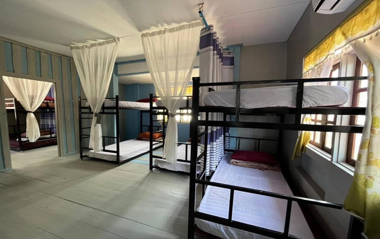 Vang Vieng Queen'S- Mountain View Hotel Dış mekan fotoğraf