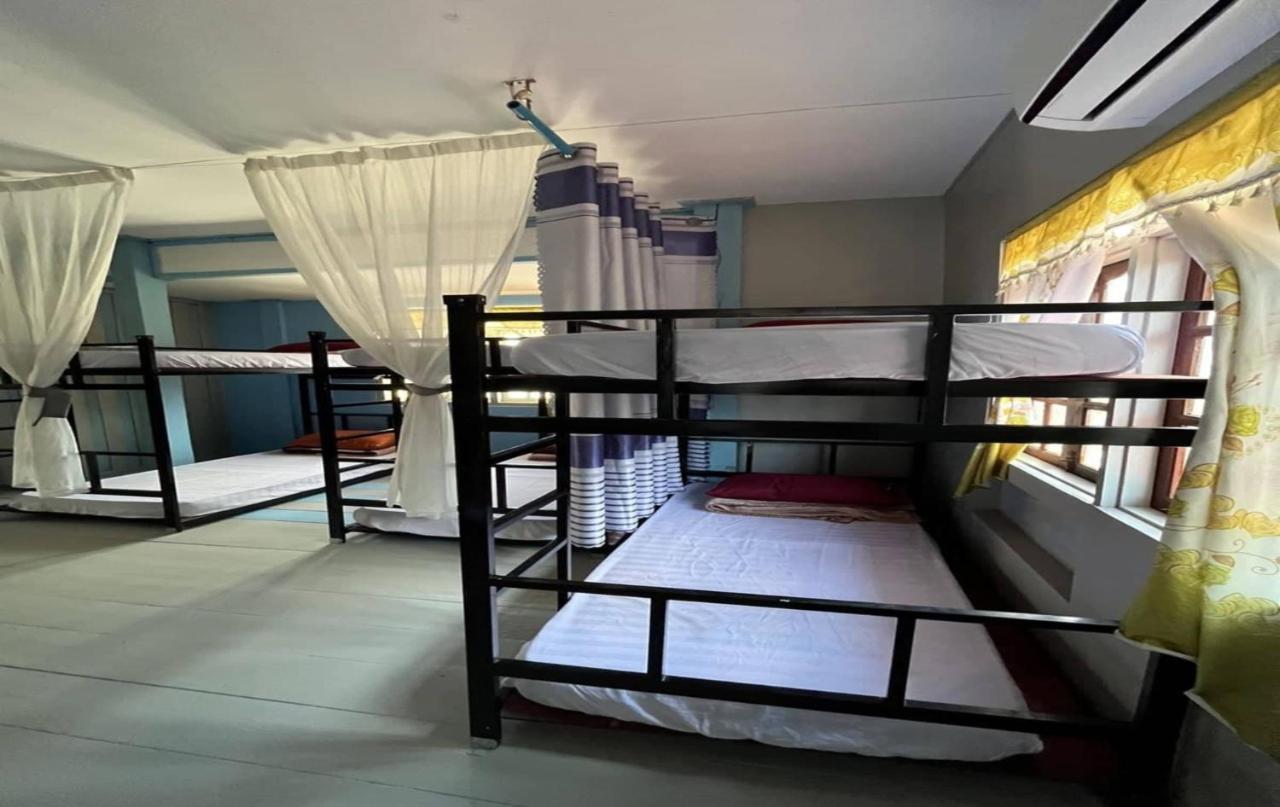 Vang Vieng Queen'S- Mountain View Hotel Dış mekan fotoğraf