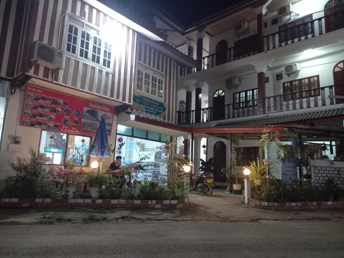 Vang Vieng Queen'S- Mountain View Hotel Dış mekan fotoğraf